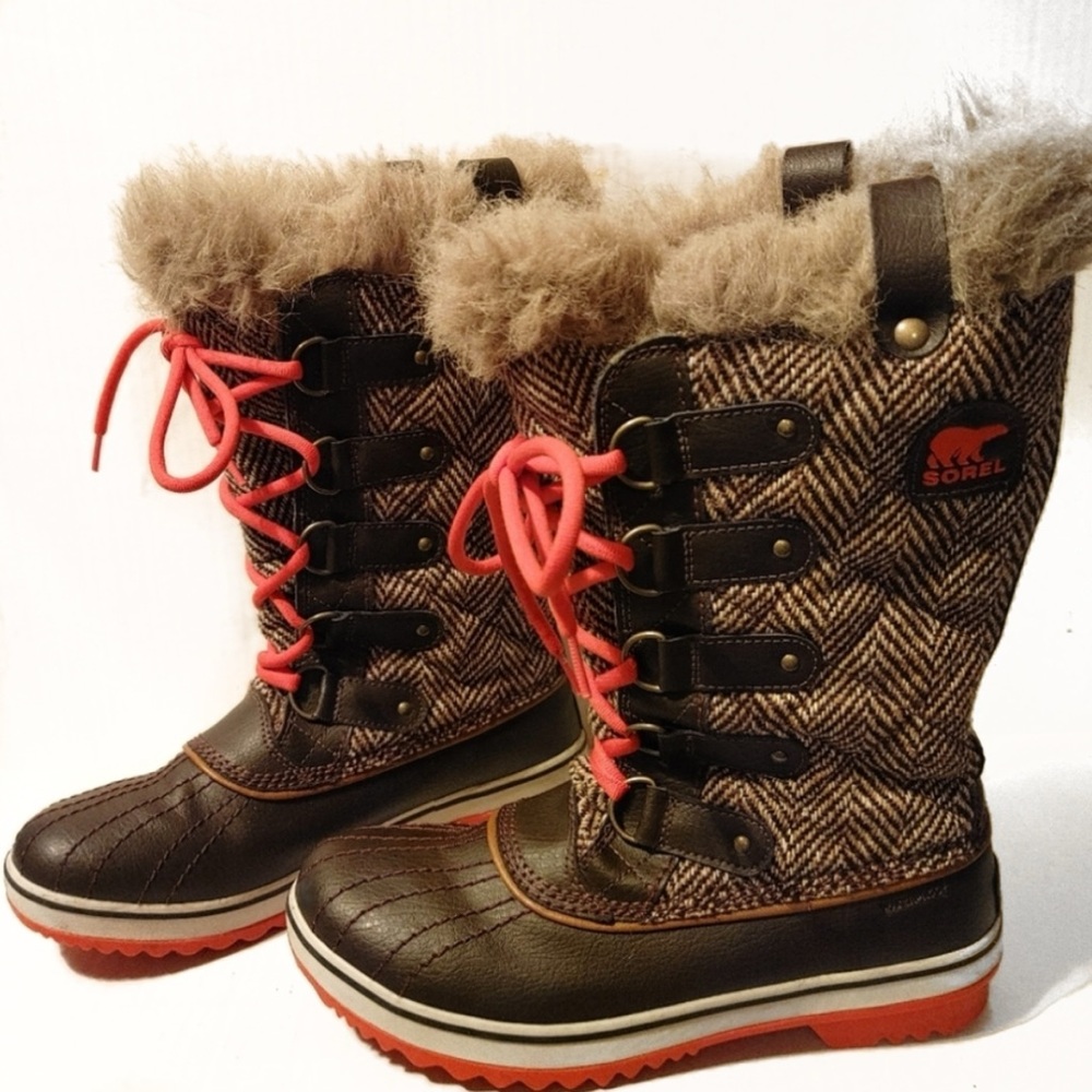 Sorel Women's Tofino Apres Ski Boots Size 8
